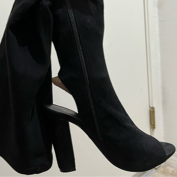 Over The Knee Thigh High Suede Boots On Chunky Block Heel - Picture 2 of 7
